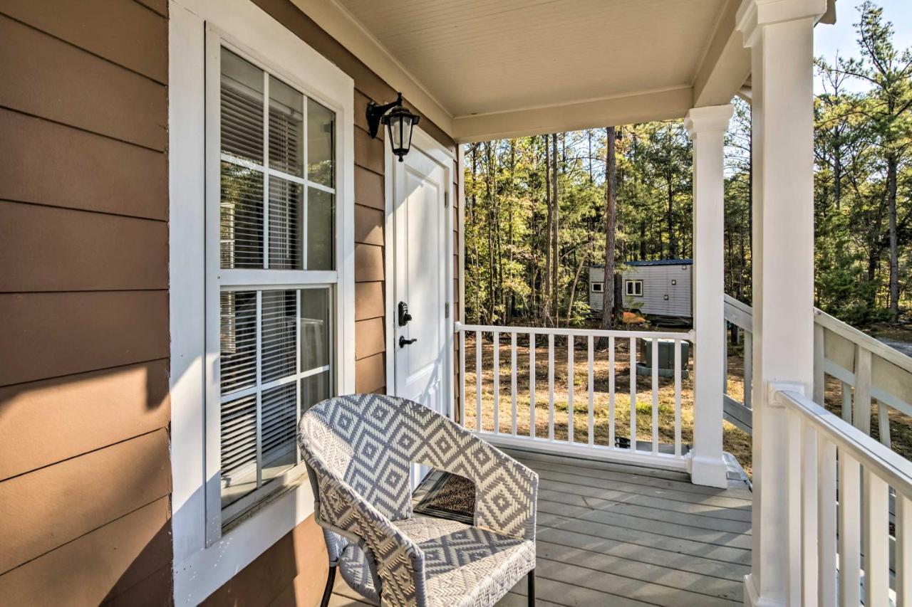 Chic Cottage Retreat With Grill, 2 Mi To Msu! สตาร์ควิลล์ ภายนอก รูปภาพ